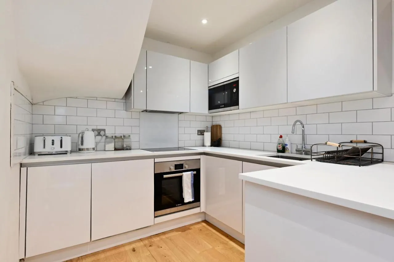 بيت للعطل فيلا The Mews - Stylish & Central Brighton Townhouse, Up To 6 Guests