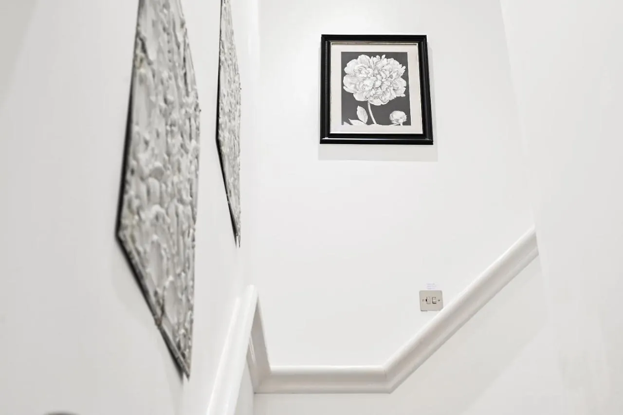 بيت للعطل فيلا The Mews - Stylish & Central Brighton Townhouse, Up To 6 Guests