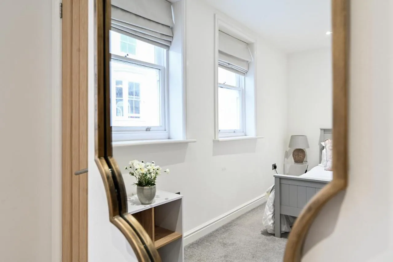 بيت للعطل فيلا The Mews - Stylish & Central Brighton Townhouse, Up To 6 Guests