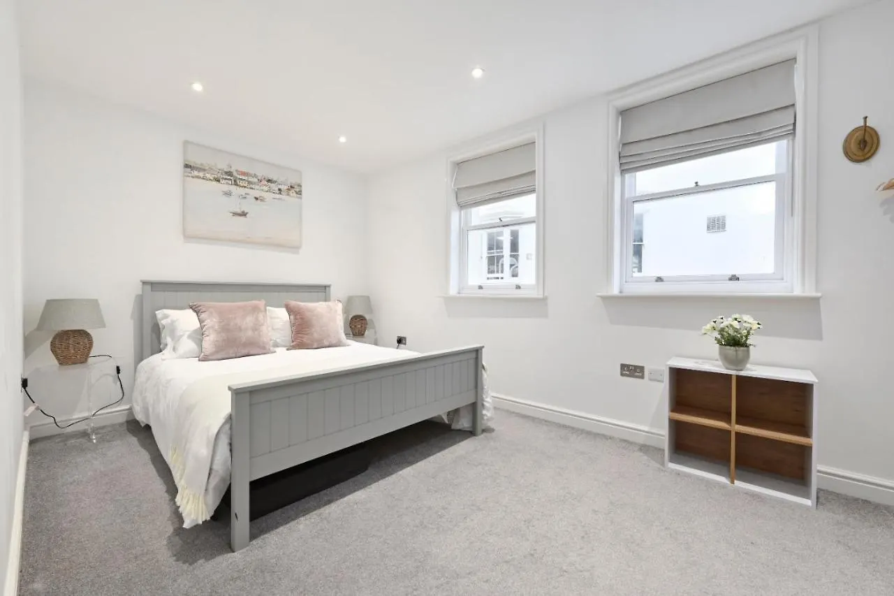 بيت للعطل فيلا The Mews - Stylish & Central Brighton Townhouse, Up To 6 Guests